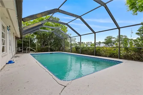 28 Sea Gull Avenue Vero Beach FL 32960