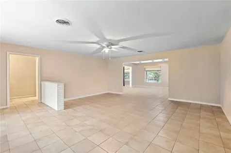 28 Sea Gull Avenue Vero Beach FL 32960