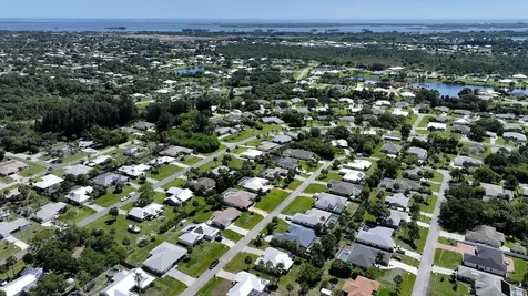 438 Seagrass Avenue Sebastian FL 32958