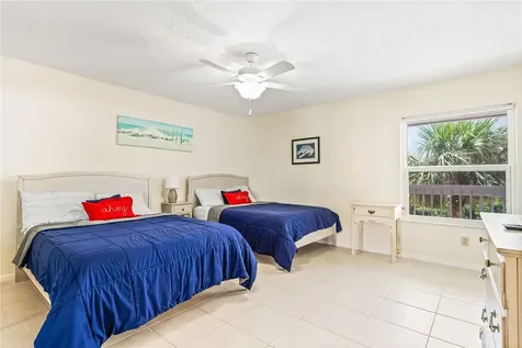 8830 S Sea Oaks Way Vero Beach FL 32963