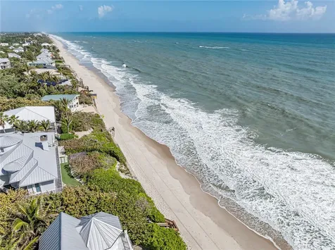 1881 E Barefoot Place Vero Beach FL 32963