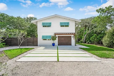 1881 E Pebble Path Vero Beach FL 32963