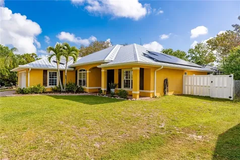 449 Mark Street Sebastian FL 32958