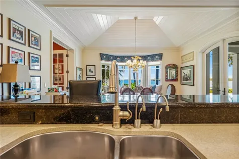 150 Anchor Drive Vero Beach FL 32963
