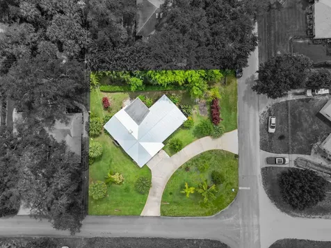576 14th Avenue Vero Beach FL 32962