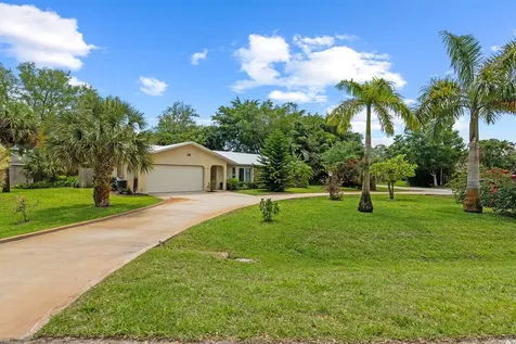 576 14th Avenue Vero Beach FL 32962