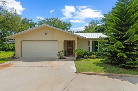 576 14th Avenue Vero Beach FL 32962