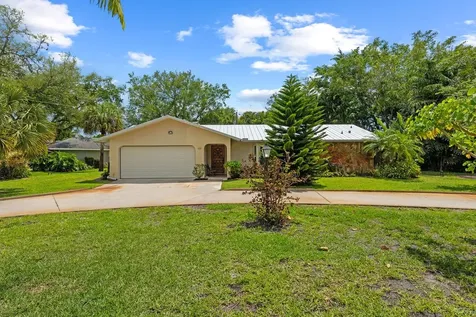 576 14th Avenue Vero Beach FL 32962