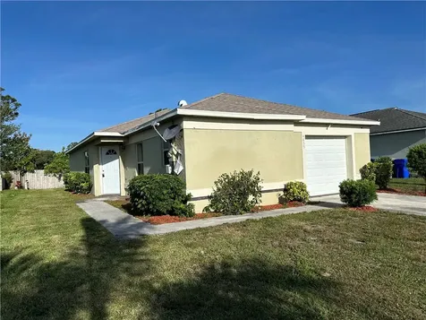 4855 30th Avenue Vero Beach FL 32967