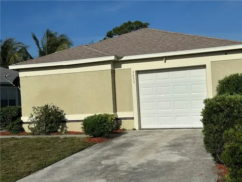 4855 30th Avenue Vero Beach FL 32967