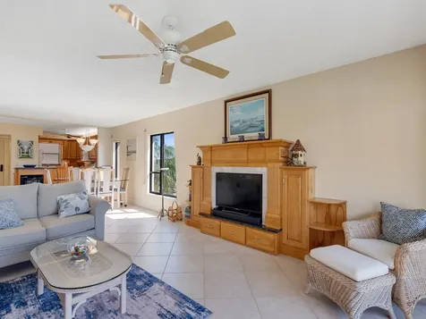 3939 Ocean Drive Vero Beach FL 32963