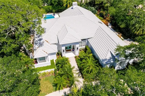 450 Ventura Place Vero Beach FL 32963