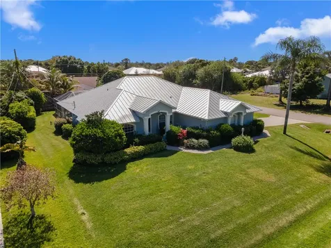 147 Empire Terrace Sebastian FL 32958