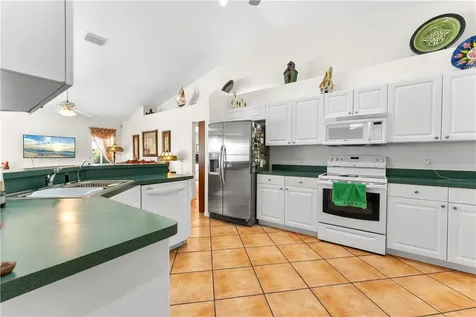 147 Empire Terrace Sebastian FL 32958