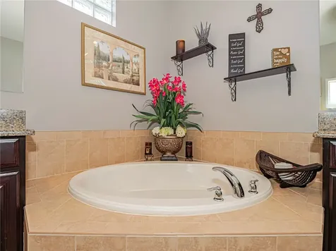 7592 S Village Square Vero Beach FL 32966
