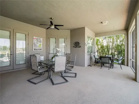 7592 S Village Square Vero Beach FL 32966