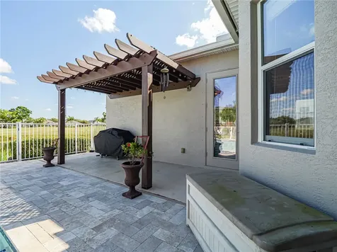 7592 S Village Square Vero Beach FL 32966