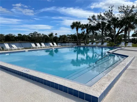 925 Highland Drive SW Vero Beach FL 32962