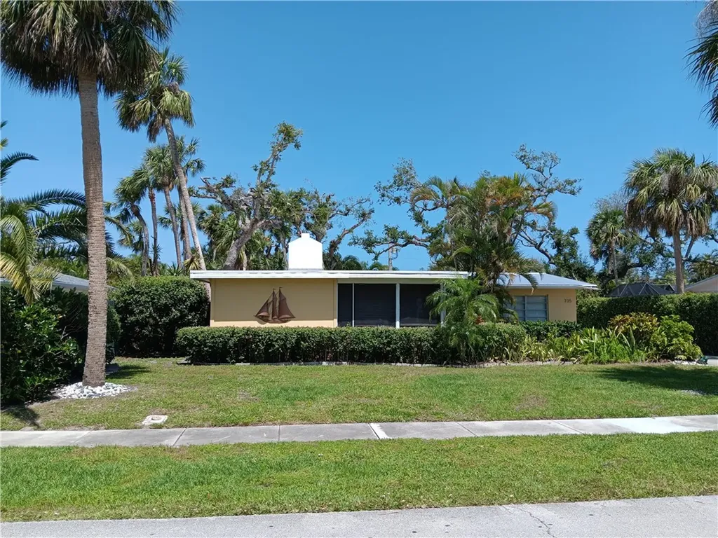 735 Dahlia Lane Vero Beach FL 32963