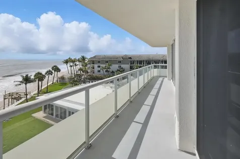 3554 Ocean Drive Vero Beach FL 32963