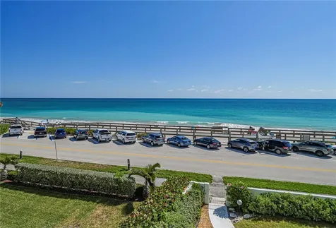 4049 Ocean Drive Vero Beach FL 32963