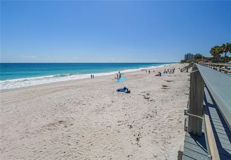 4049 Ocean Drive Vero Beach FL 32963