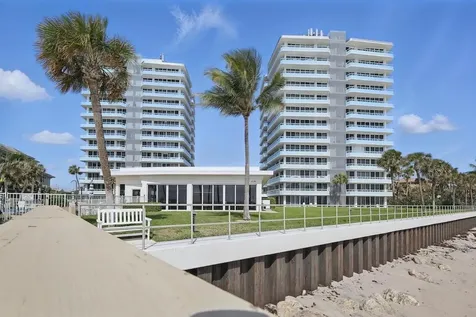 3554 Ocean Drive Vero Beach FL 32963