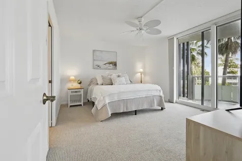 3554 Ocean Drive Vero Beach FL 32963