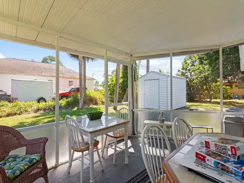 1306 23rd Avenue SW Vero Beach FL 32962