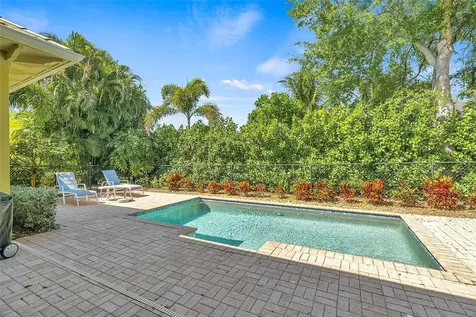 411 S Palm Island Circle Vero Beach FL 32963