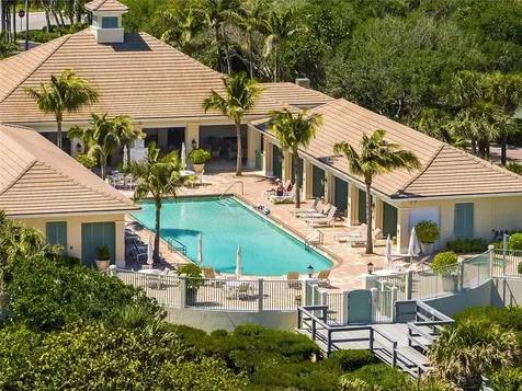 411 S Palm Island Circle Vero Beach FL 32963
