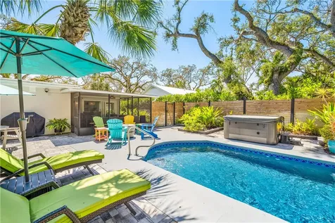 557 Dahlia Lane Vero Beach FL 32963
