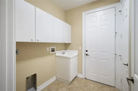 1095 Amethyst Drive SW Vero Beach FL 32968