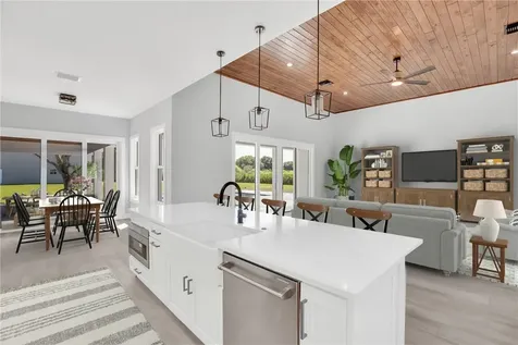 7205 Kamelya Street SW Vero Beach FL 32968