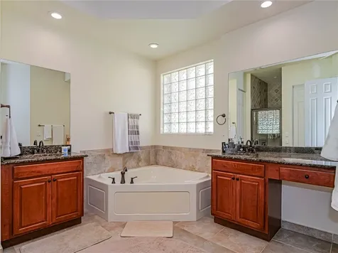 5558 55th Avenue Vero Beach FL 32967