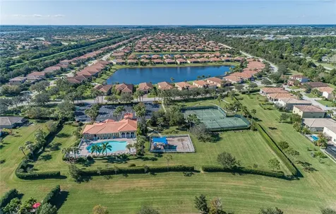 5558 55th Avenue Vero Beach FL 32967
