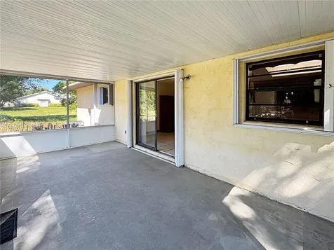 625 11th Place Vero Beach FL 32960