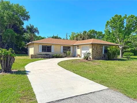 625 11th Place Vero Beach FL 32960