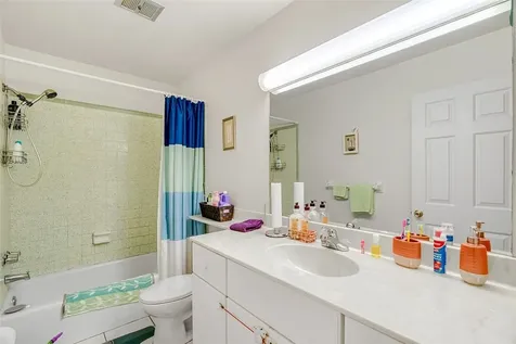 2545 Granada Avenue Vero Beach FL 32960