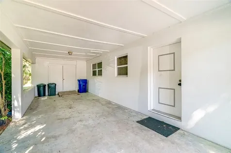 2545 Granada Avenue Vero Beach FL 32960