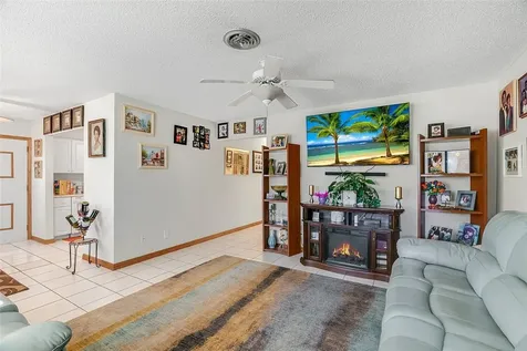 2545 Granada Avenue Vero Beach FL 32960