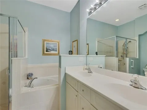 465 E Tangerine Square SW Vero Beach FL 32968