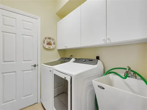 465 E Tangerine Square SW Vero Beach FL 32968
