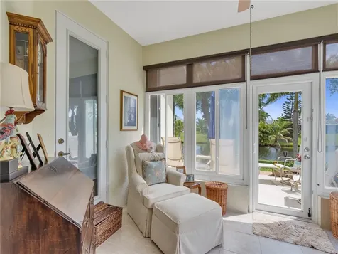 465 E Tangerine Square SW Vero Beach FL 32968