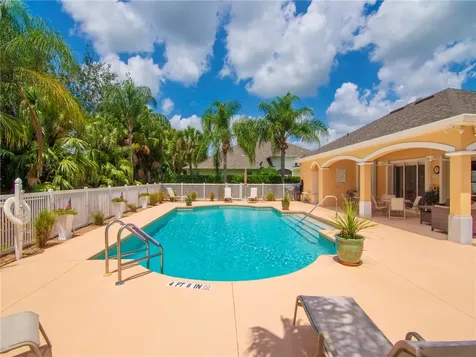 465 E Tangerine Square SW Vero Beach FL 32968
