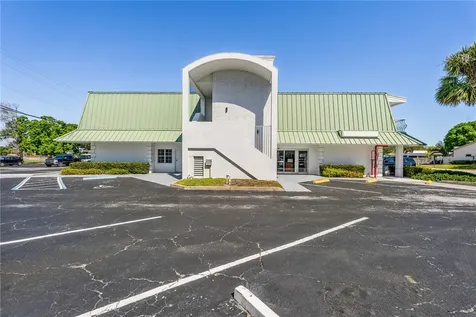 1615 14th Avenue Vero Beach FL 32960