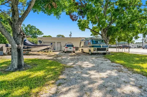 1615 14th Avenue Vero Beach FL 32960