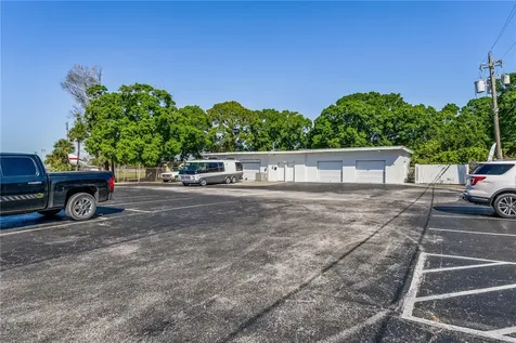 1615 14th Avenue Vero Beach FL 32960
