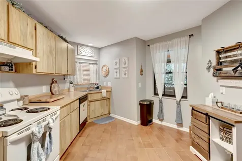 6025 6th Place Vero Beach FL 32968