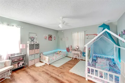 6025 6th Place Vero Beach FL 32968